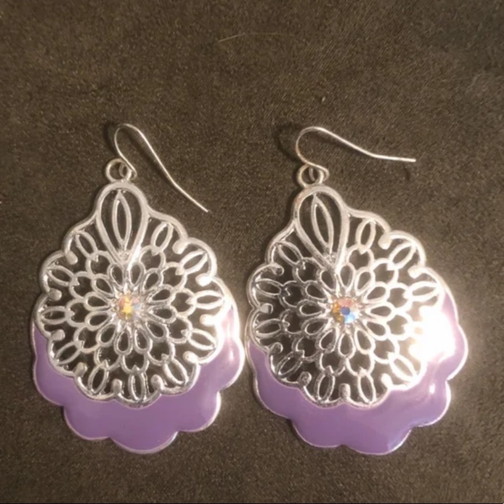 Ear rings